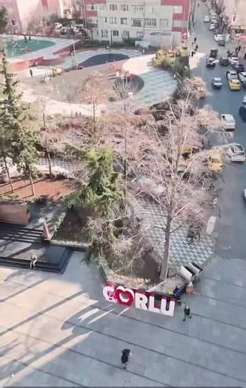 Atatürk Meydanı galeri